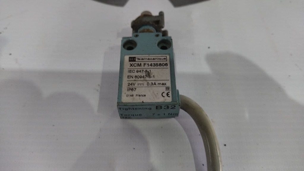 датчик педали тормоза б/у - 2